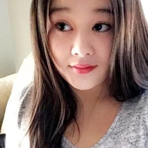 Meet your Posher, Candace